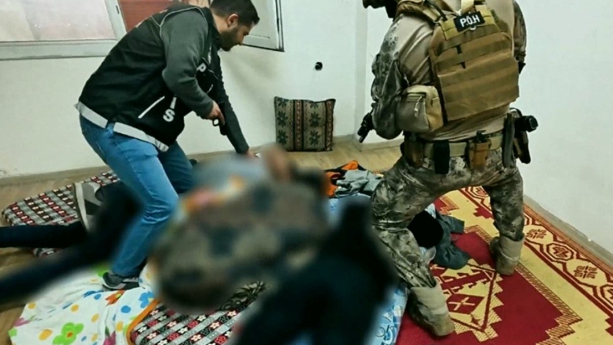 59 ilde 2,3 ton uyuşturucu ile 1,2 milyon hap ele geçirildi: 129 tutuklama