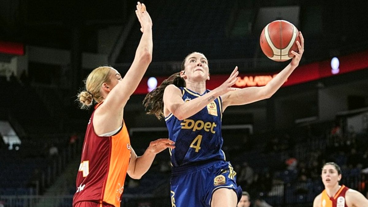 Gençlik ve Spor Bakanı Osman Aşkın Bak'tan Fenerbahçe Opet'e tebrik mesajı!