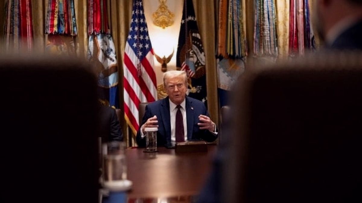 Dünya Trump'ın tehditlerinden sonra bu gece 03:00'ü endişe içinde bekliyor
