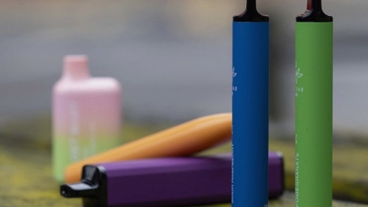 Elektronik sigara kullananlara acil çağrı: Anne karnında tespit edildi