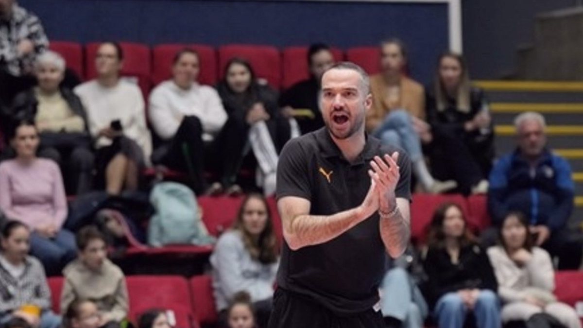 Galatasaray Daikin Kadın Voleybol Takımı Başantrenörü Alberto Bigarelli ameliyat oldu!