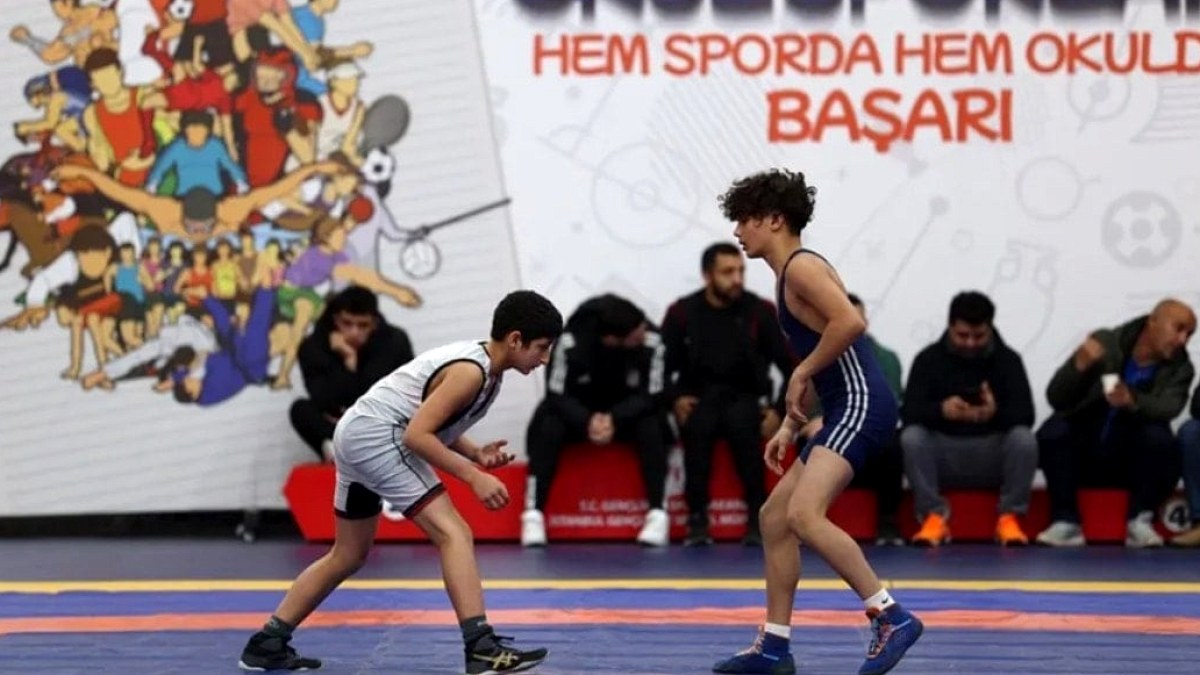 Okul sporu bahane yolsuzluk şahane