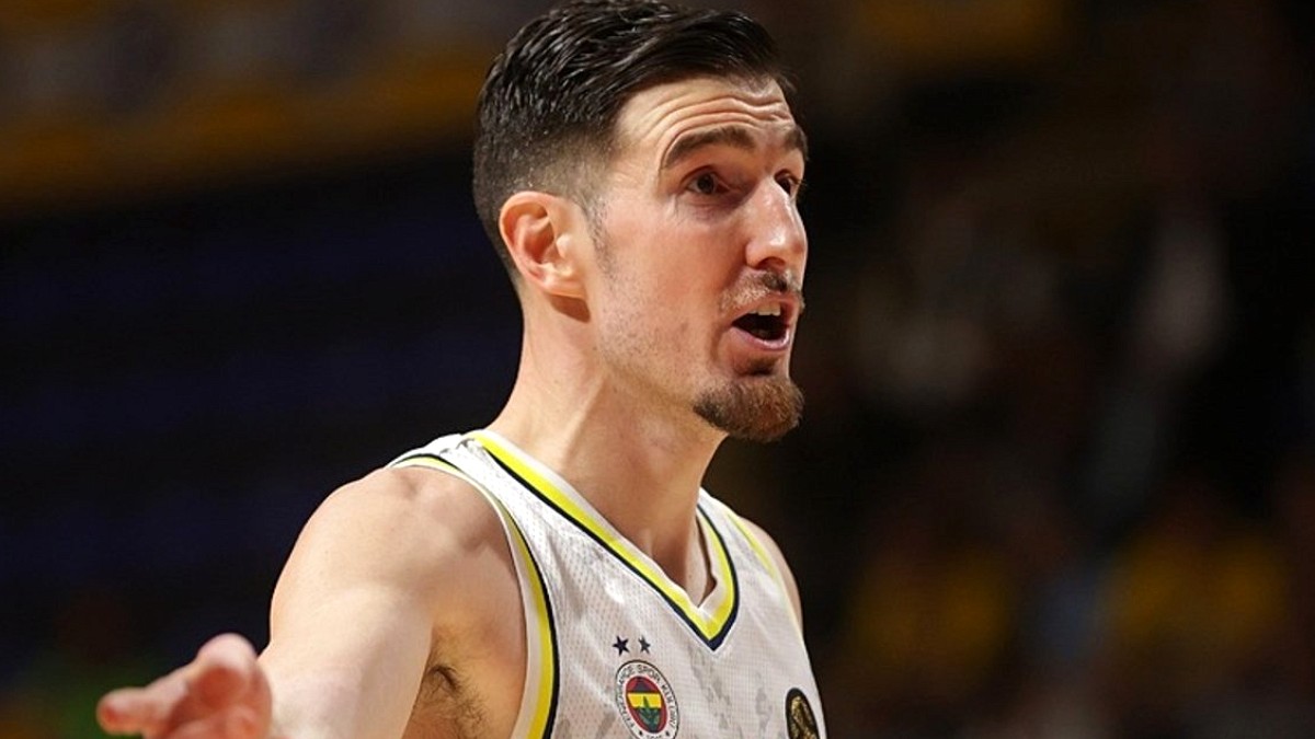 Fenerbahçe Beko oyuncusu Nando De Colo'da kısmi yırtık tespit edildi