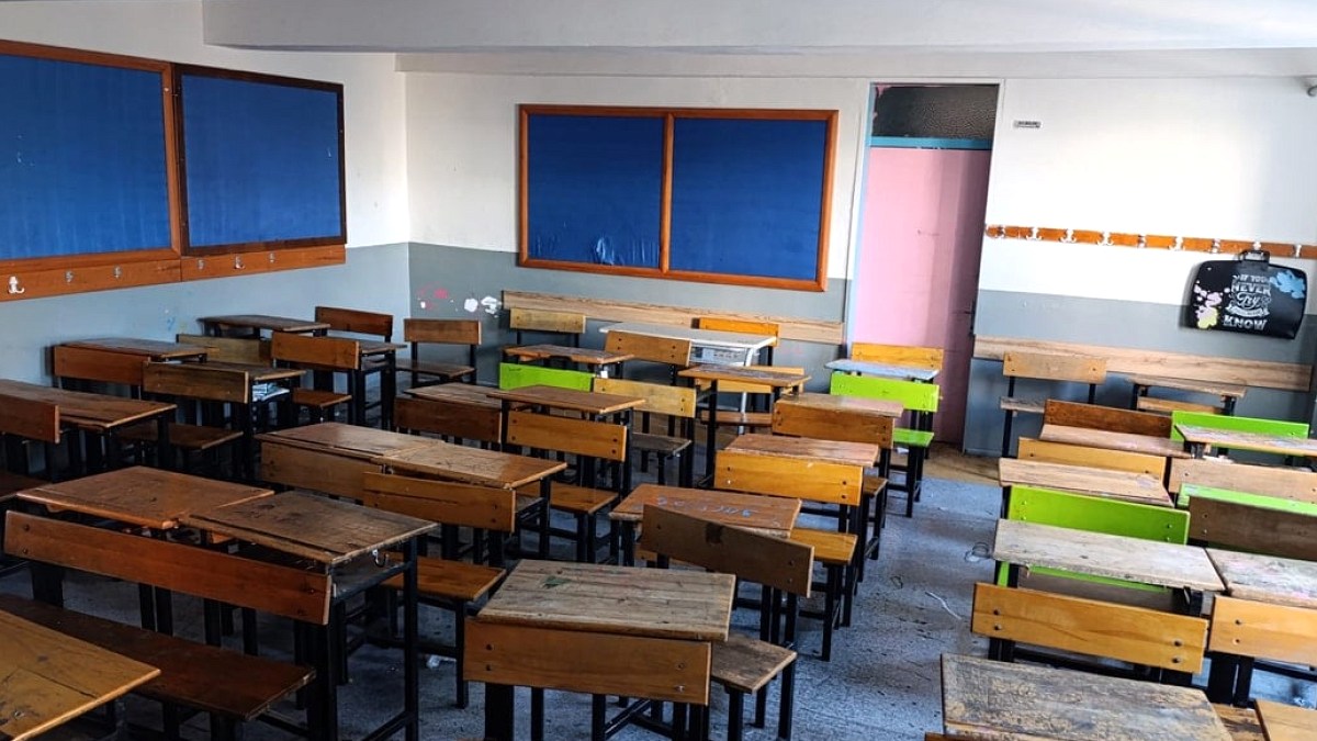 Sağanak sonrası bir ilçede okullar tatil edildi
