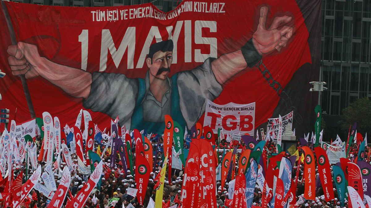 AYM’yi dinleyin Taksim'i işçiye açın