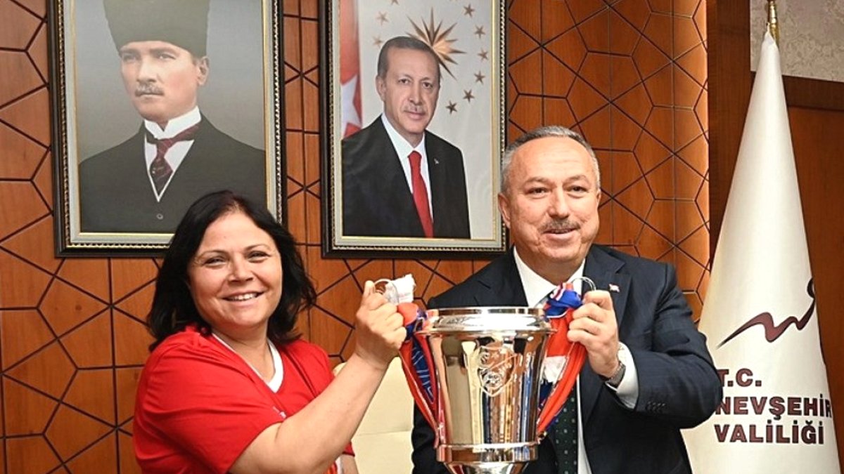 Suvermez destanı