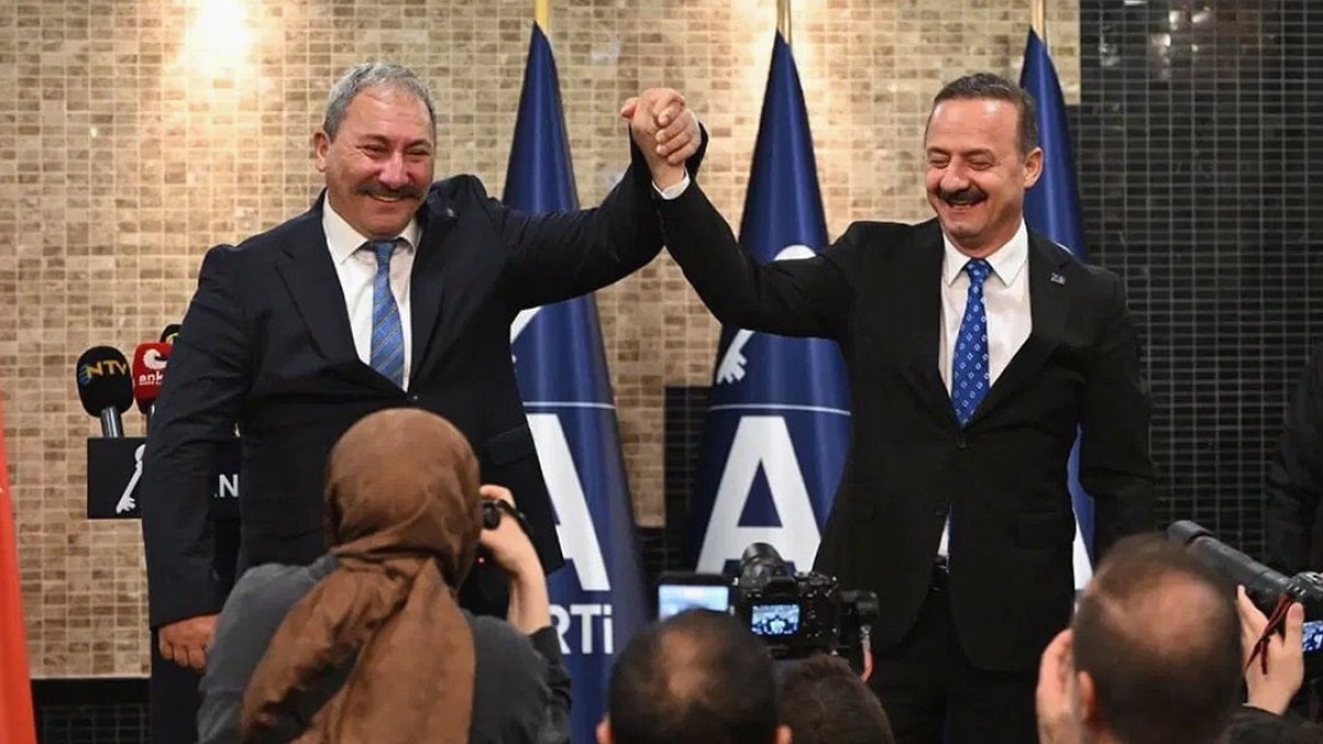 İYİ Parti'den istifa etmişti! Anahtar Parti'ye katıldı