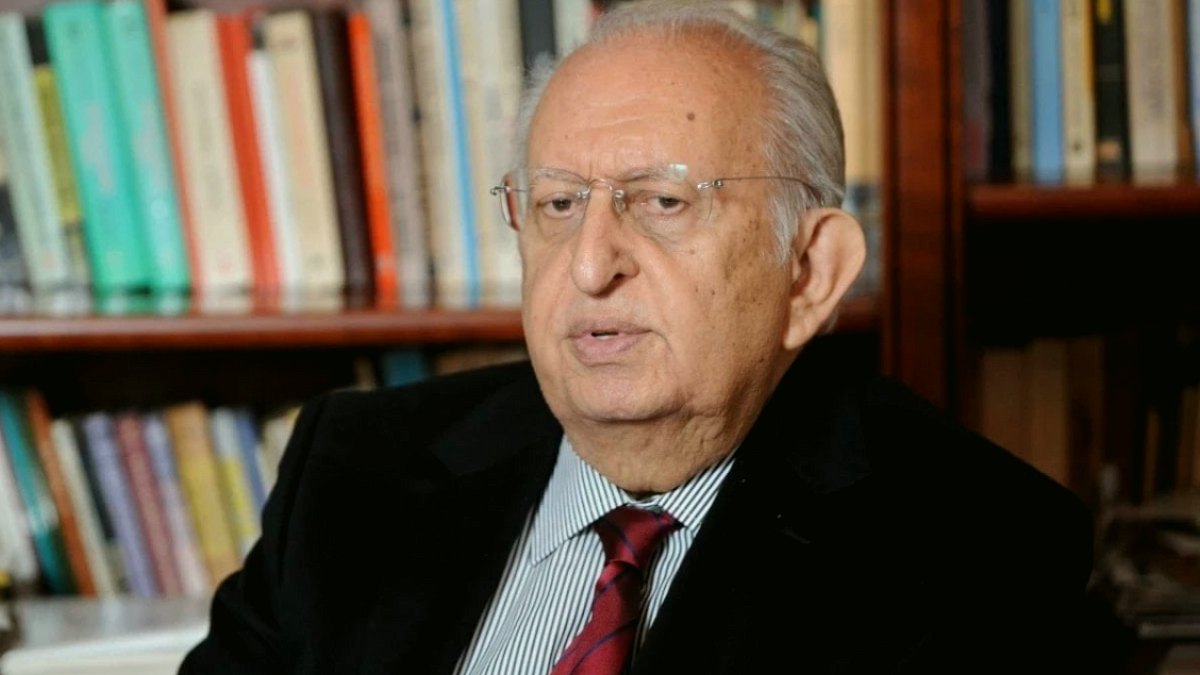 Cindoruk, devlet töreni ve devlet mezarlığını istemedi