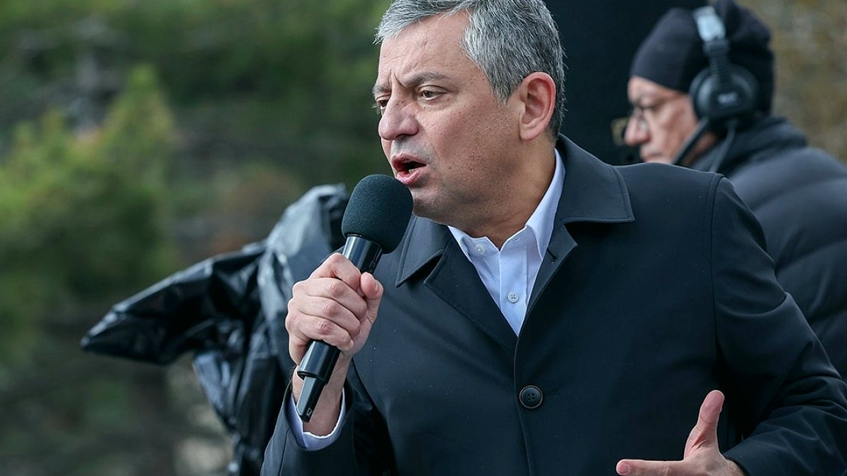 'Emekliye ara zam, demokrasiye ara seçim'