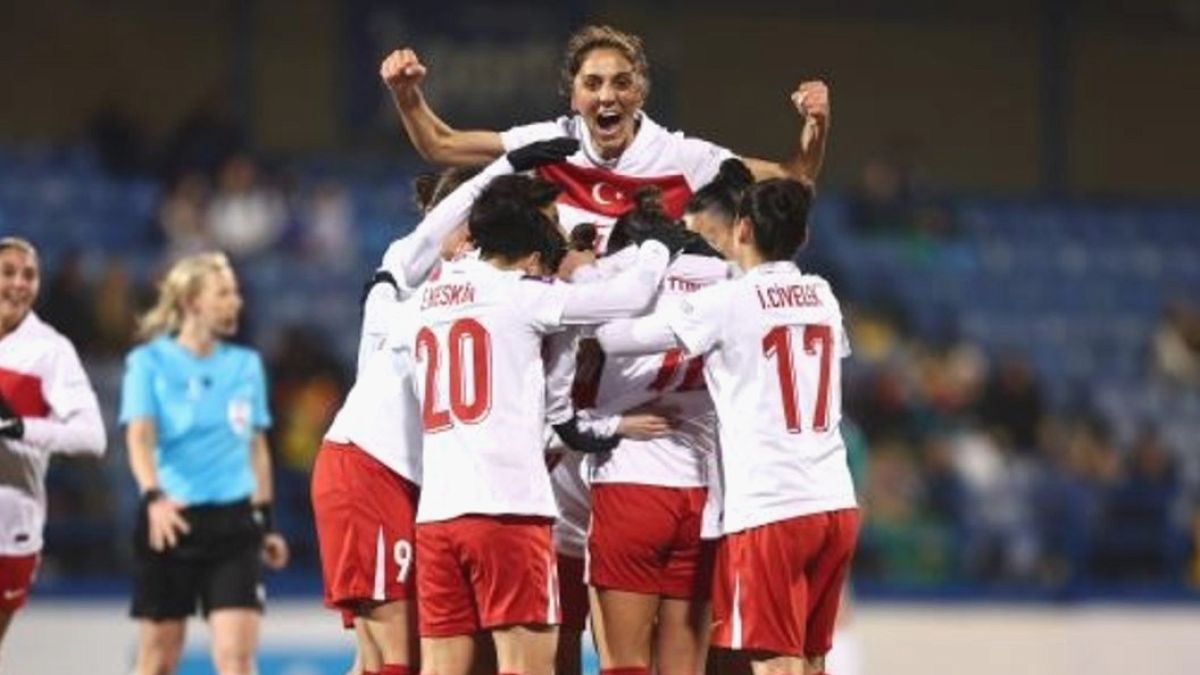 A Milli Kadın Futbol Takımı, İsviçre'ye konuk olacak!