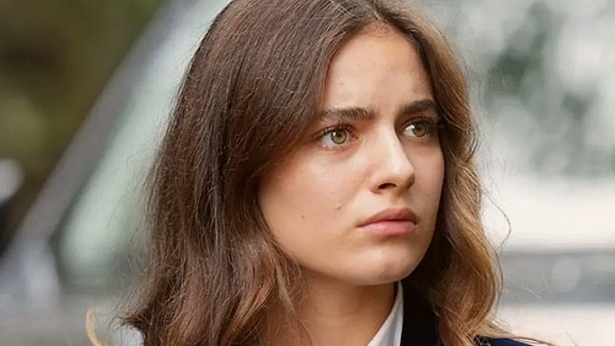 Kıyafeti tartışma yaratmıştı: Ava Yaman sessizliğini bozdu