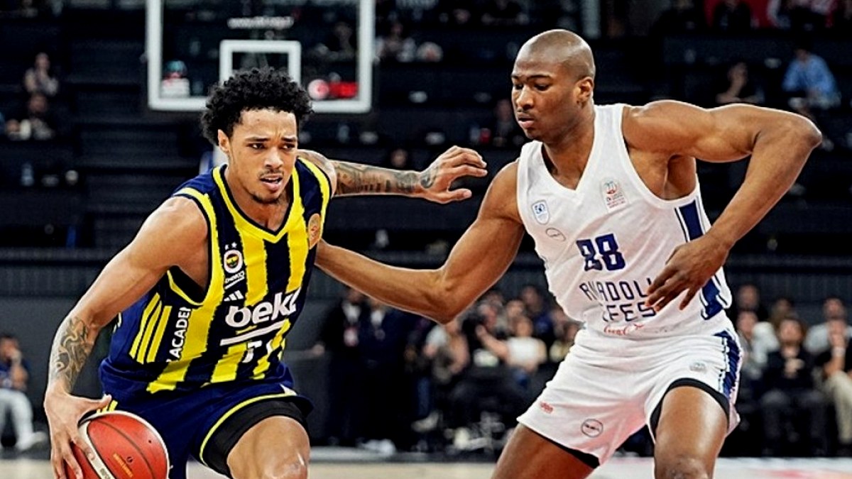 Fenerbahçe Beko deplasmanda Anadolu Efes'i yendi! (İŞTE MAÇIN ÖZETİ)