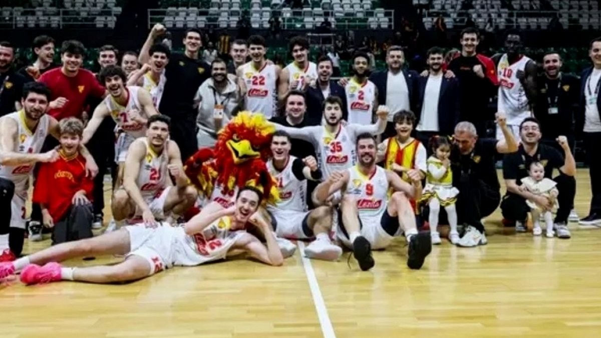 Göztepe 23 yıl sonra Basketbol Süper Ligi Play-Off'unda!