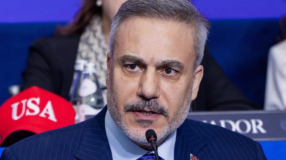 Fidan, İranlı mevkidaşı Erakçi ile telefonda görüştü