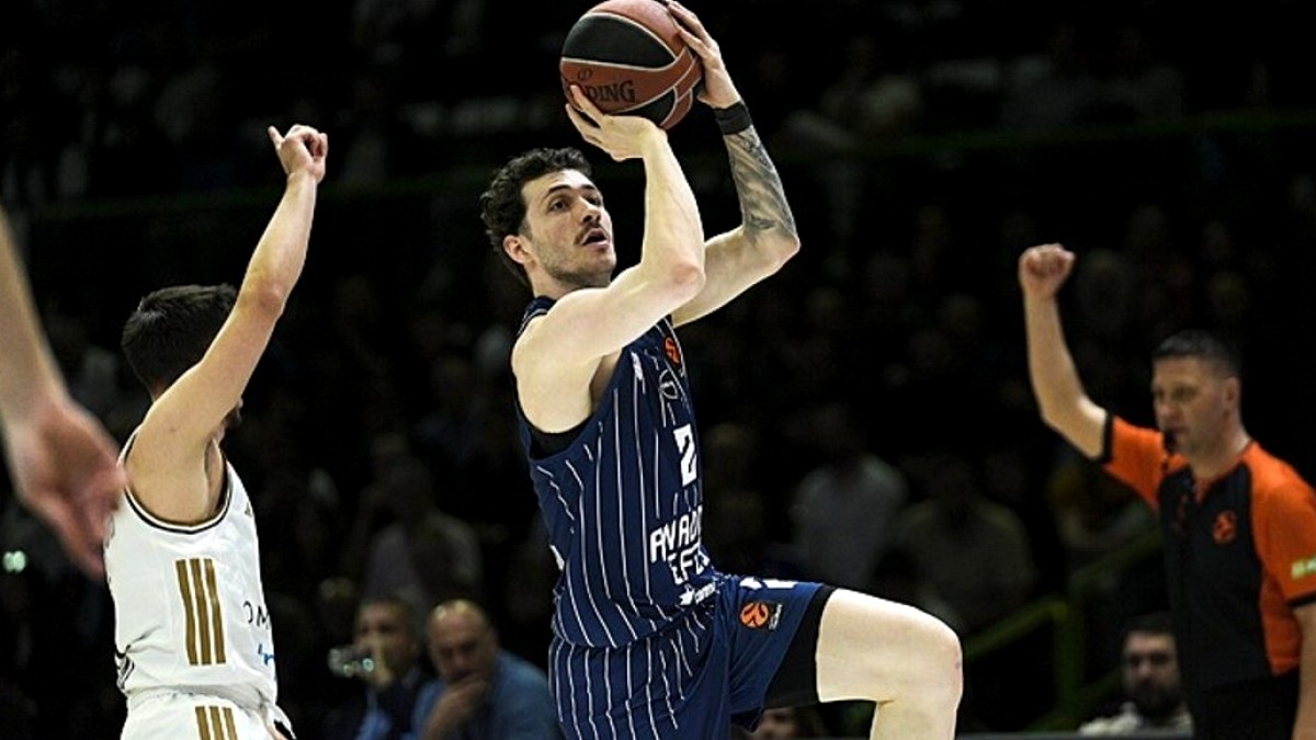 EuroLeague'den Anadolu Efes'e dev ceza verildi!