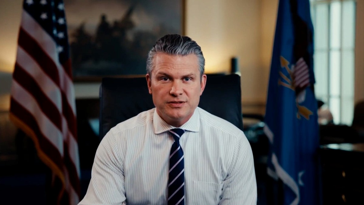 Hegseth: 'İran enkazdan çıkabilir ama eski gücüne kavuşamaz'