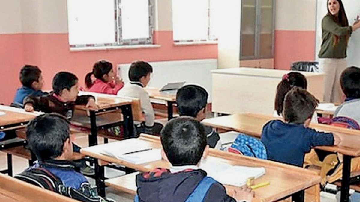 Suriyeli okullarında AB desteği fonlarla güvenlik görevlileri var