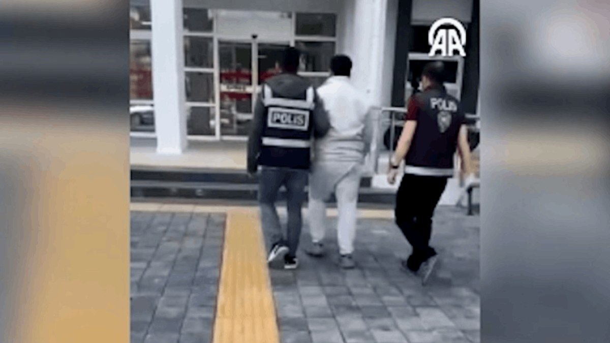 Yeni saldırı sinyalleri veren öğrenciler yakalandı!