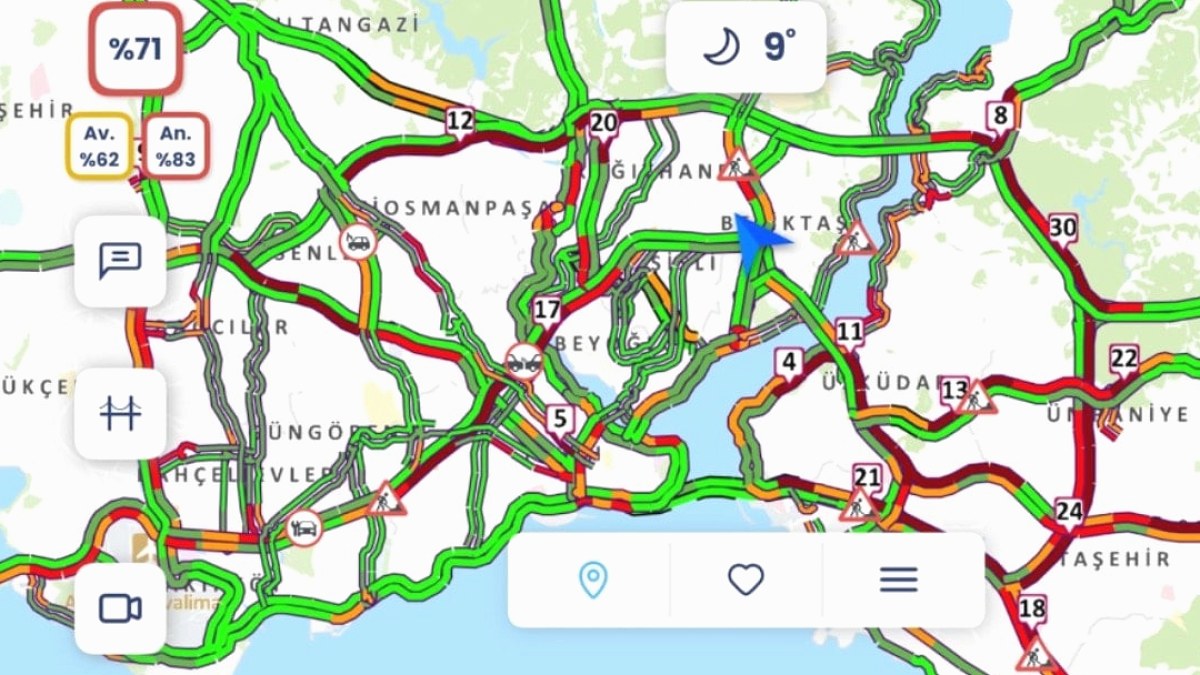 15 Temmuz Şehitler Köprüsü kilitlendi: İstanbullular güne trafikle başladı