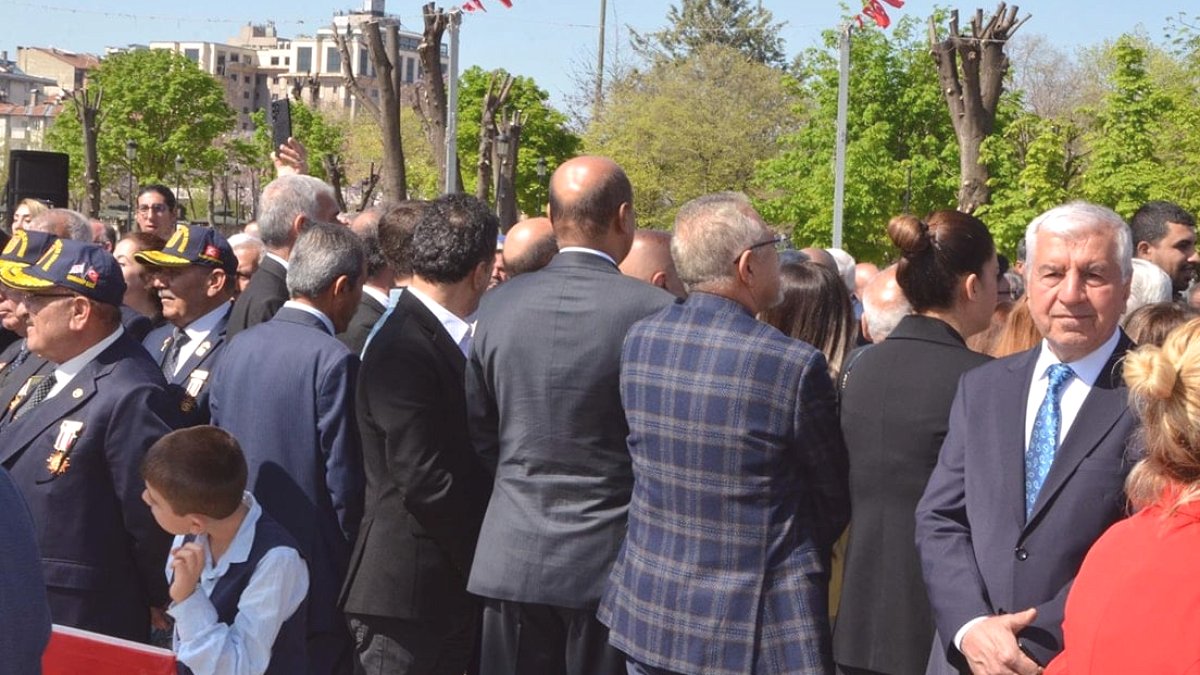 23 Nisan’da 'Mehter' krizi: CHP’den törene protesto