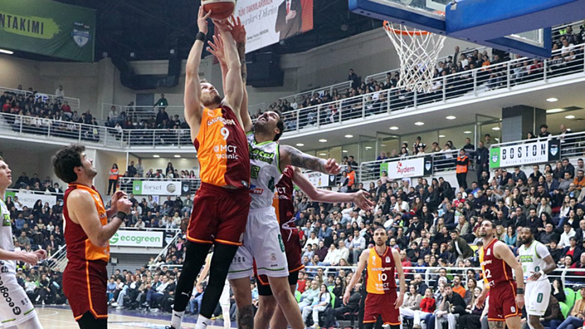 Erteleme maçı G.Saray’ın
