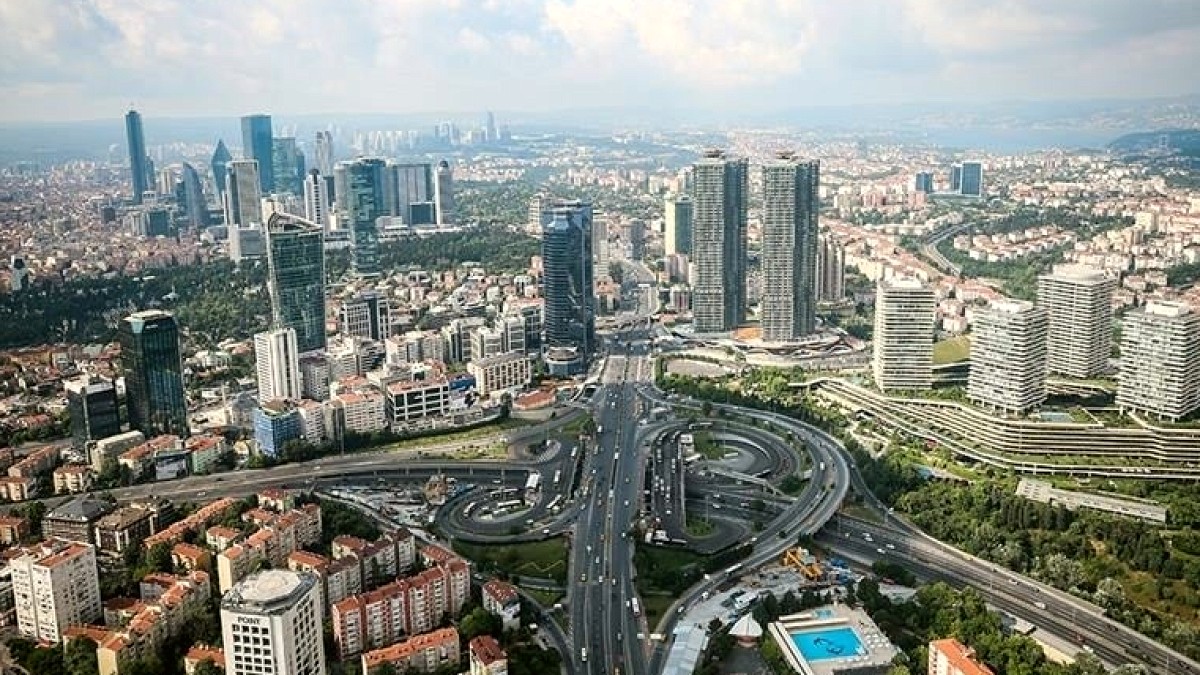 Beyaz yakalıların "gizli" mesaisi: Gündüz plazada akşam kurye
