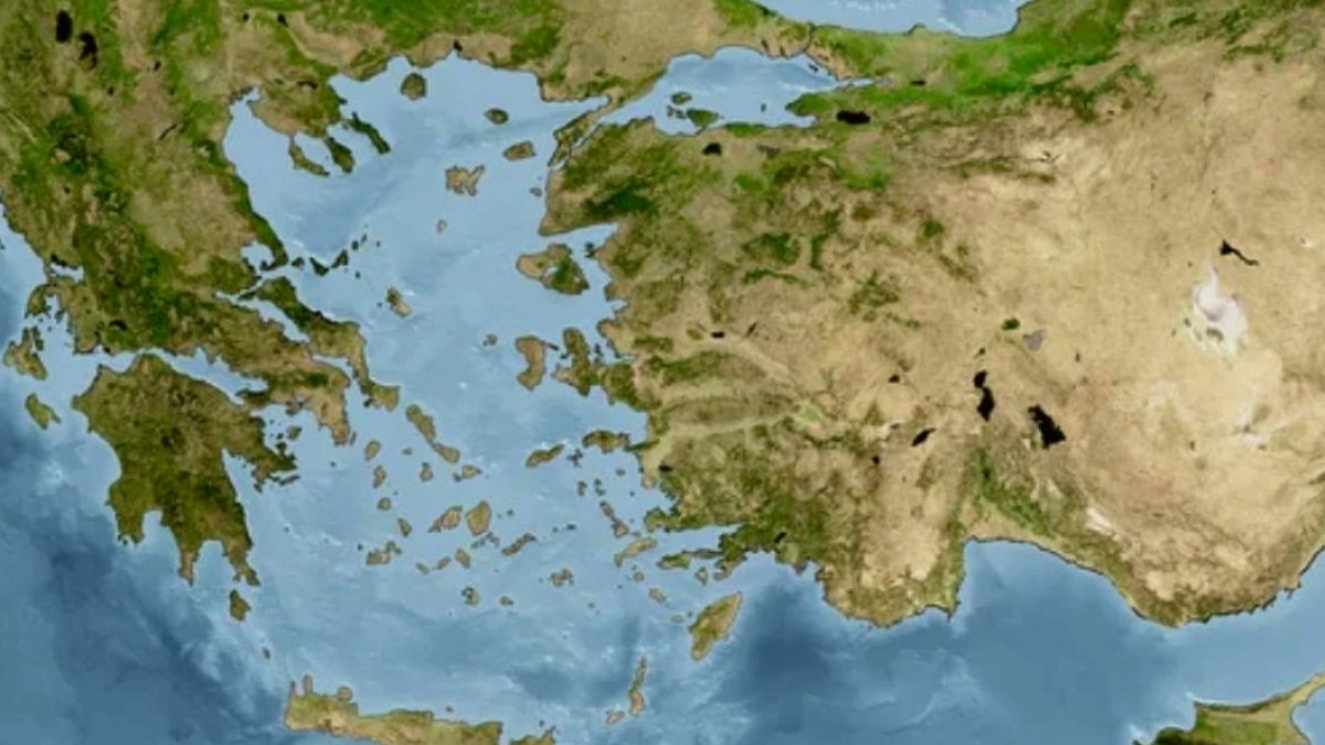 Yunanistan bir ülkeyi daha arkasına aldı: Ege'de meydan okudular
