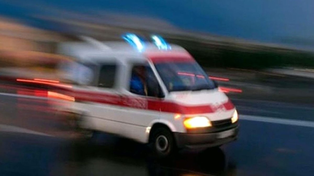 İşe gitmeyince eve giren ekipler 23 yaşındaki kişinin cesediyle karşılaştı
