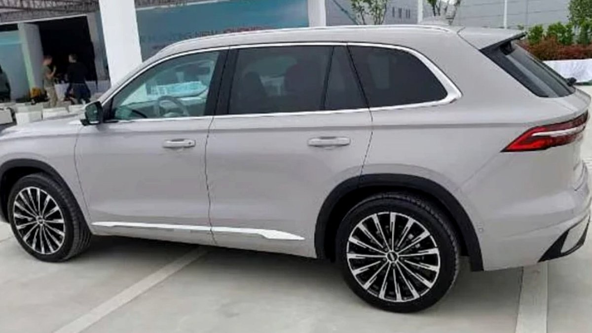 Otomotiv piyasasında rekabet kızışıyor: O firmadan hibrit çalımı geldi