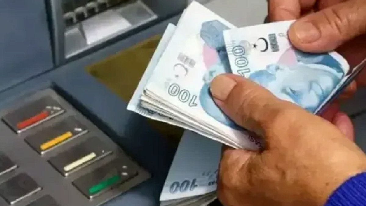ATM'lerde yeni para çekme yöntemi devrede