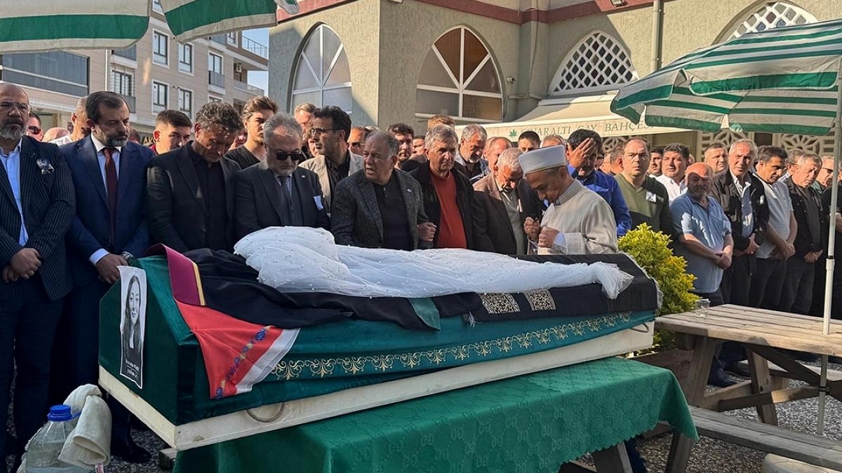Borçlu tarafından öldürülen avukata acı veda