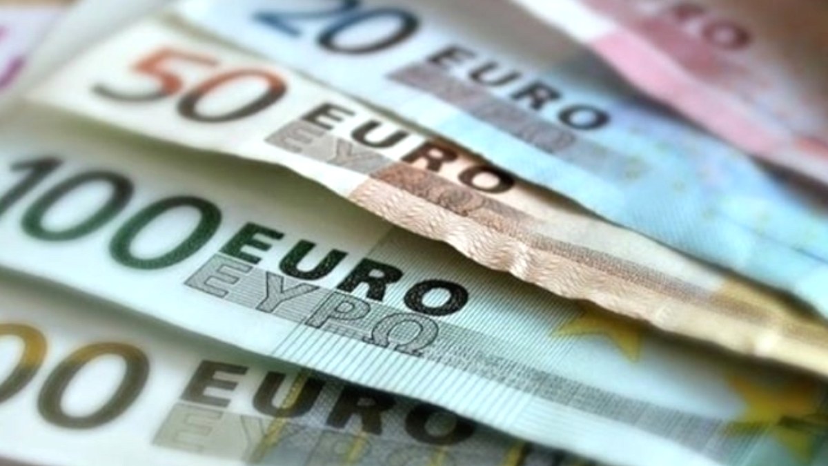 Euro Bölgesi'nde şirket kredileri martta hız kazandı