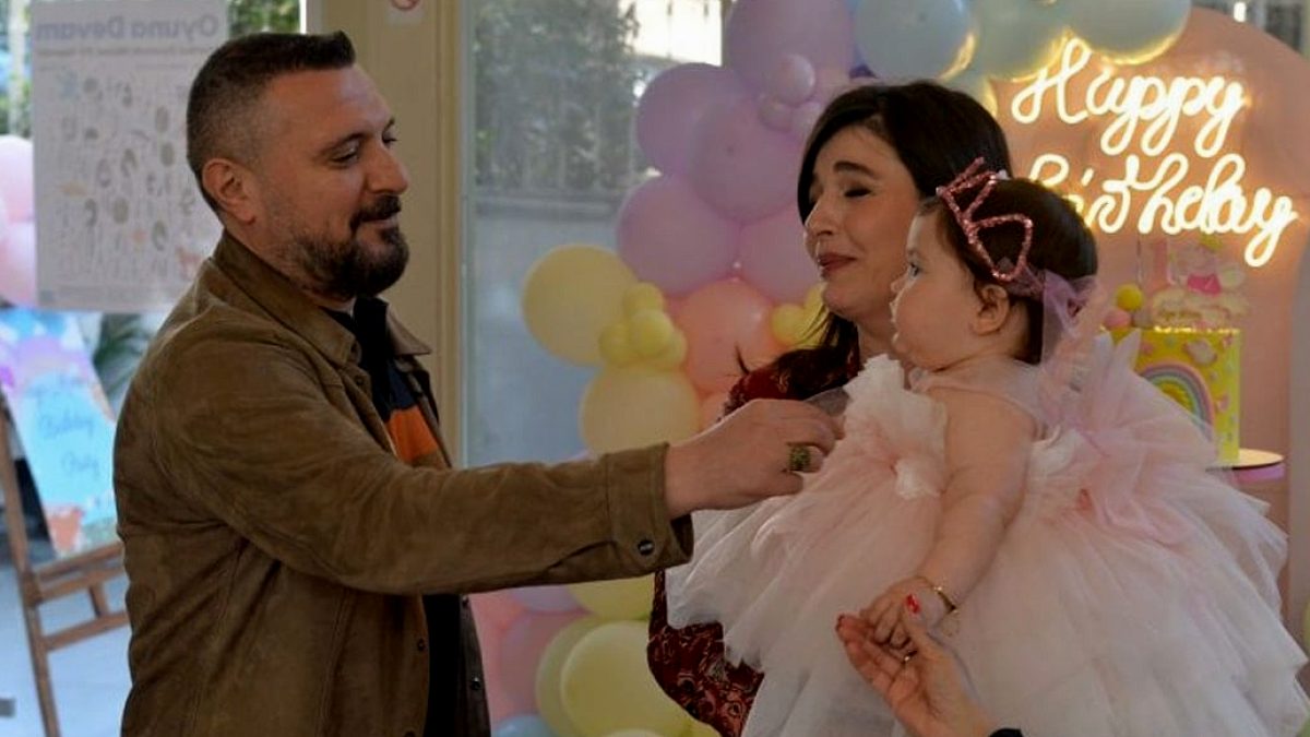 Gonca Vuslateri bebek bakıcılarına isyan etti