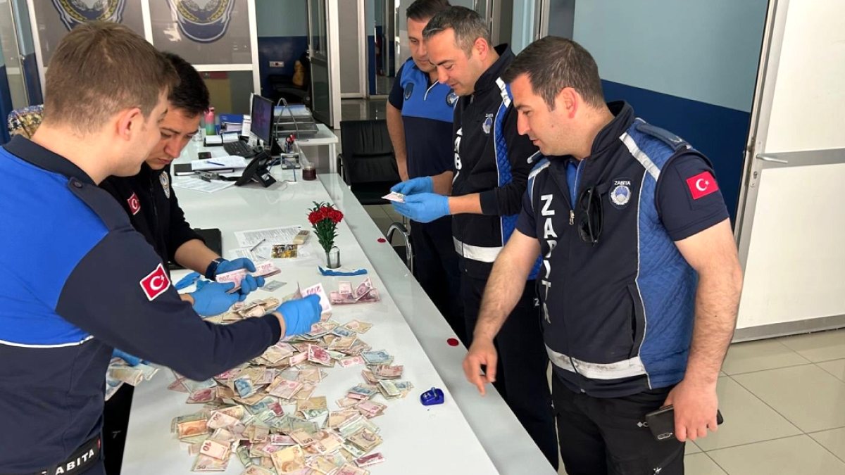 Bilecik'te dilencinin üzerinden 32 bin lira çıktı