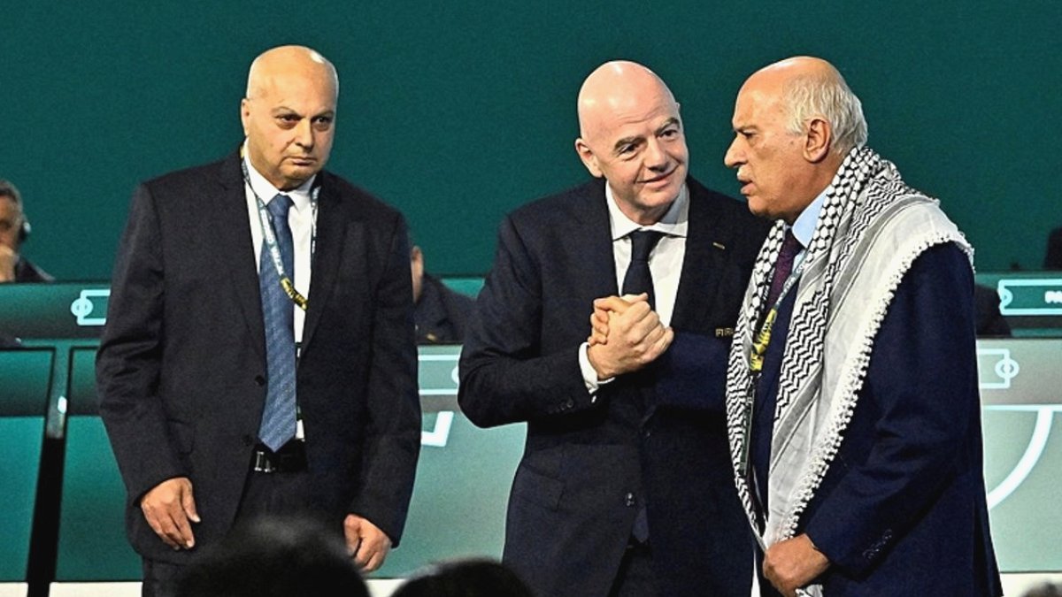 Filistinli başkandan FIFA'nın tokalaşma talebine ret!
