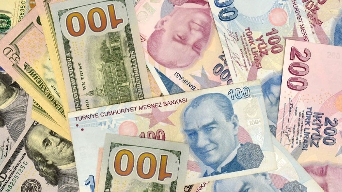 Altın ve doları gölgede bıraktı: Nisan ayında sadece o yatırım aracı çift haneli kazandırdı