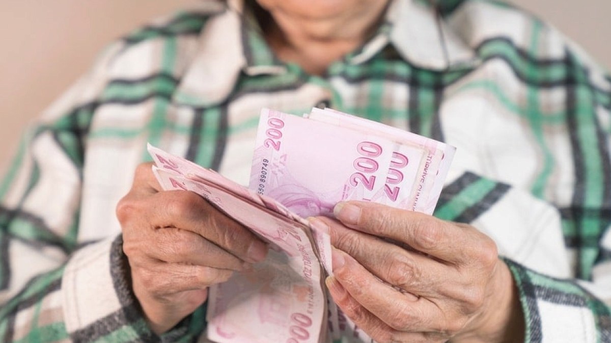 Emeklilere bir darbe de Temmuz zammından