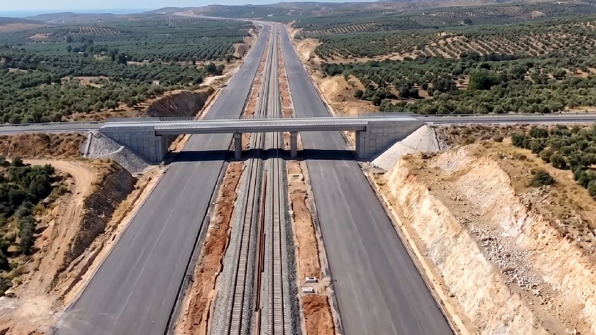 2.5 saatlik yol 18 dakikaya düşecek