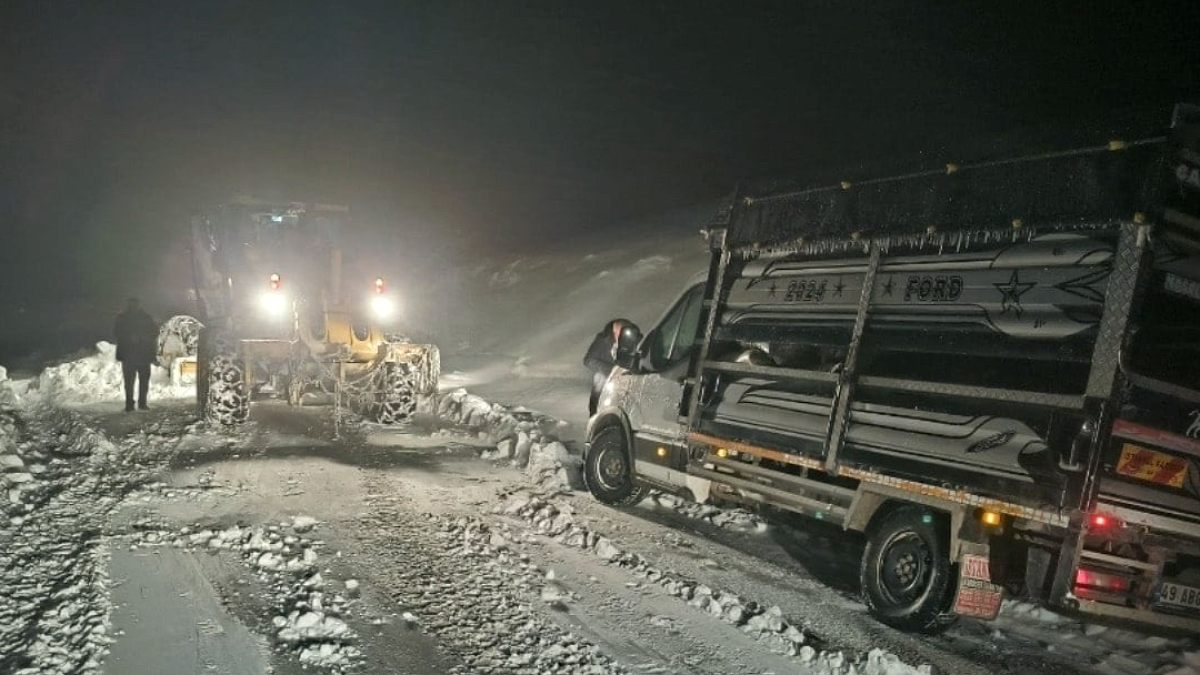 Bakanlık duyurdu! Bazı yollar geçişe kapatıldı