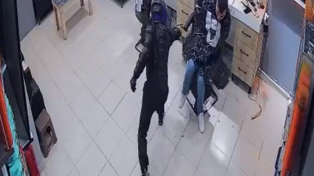 Okul ve hastanelere şart oldu: Yeni moda 'silahlı saldırgan' sigortası