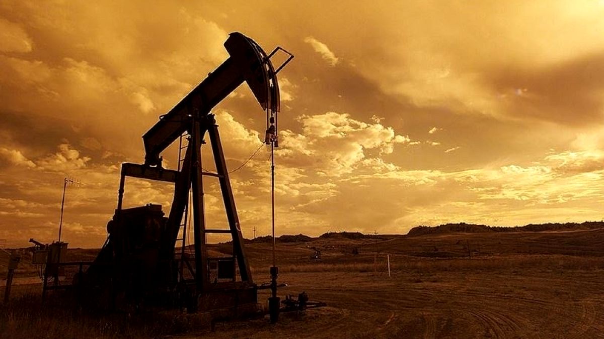 Brent petrol 110 doları gördü