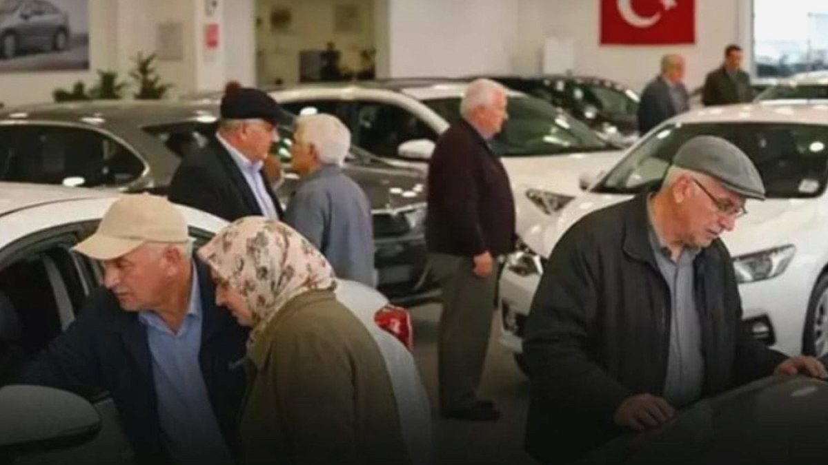 Emeklilere ÖTV'siz araç vaadinde dağ fare doğurdu