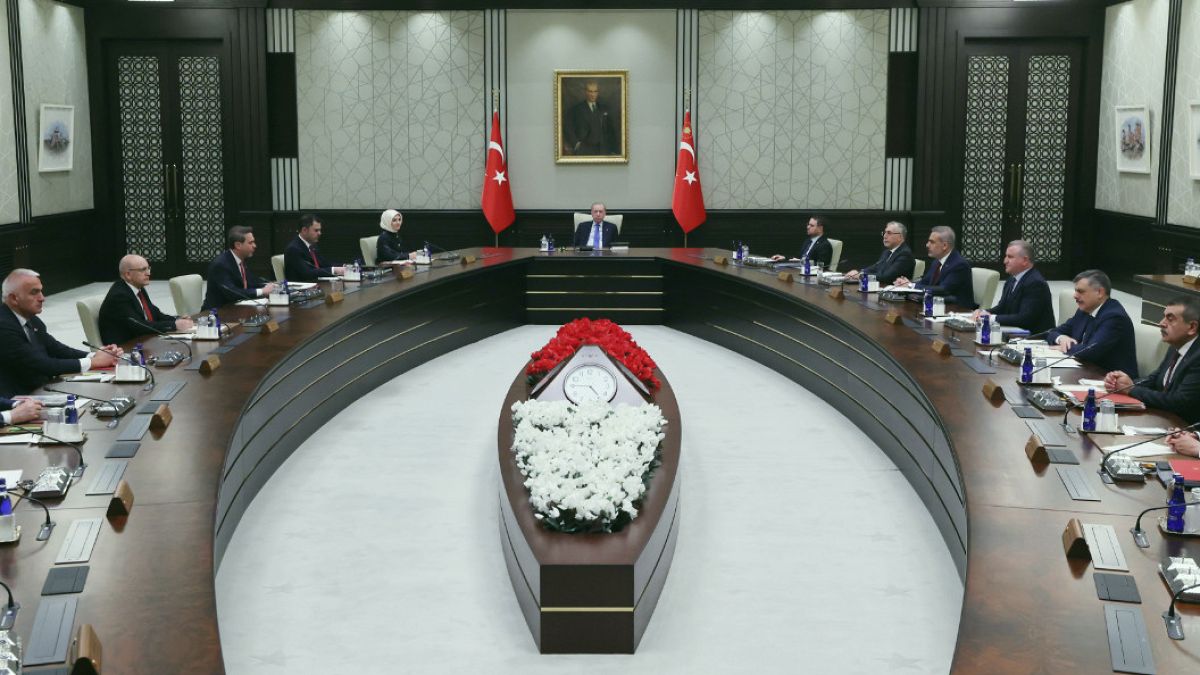 Türkiye'ye yeni bakanlık için yeşil ışık
