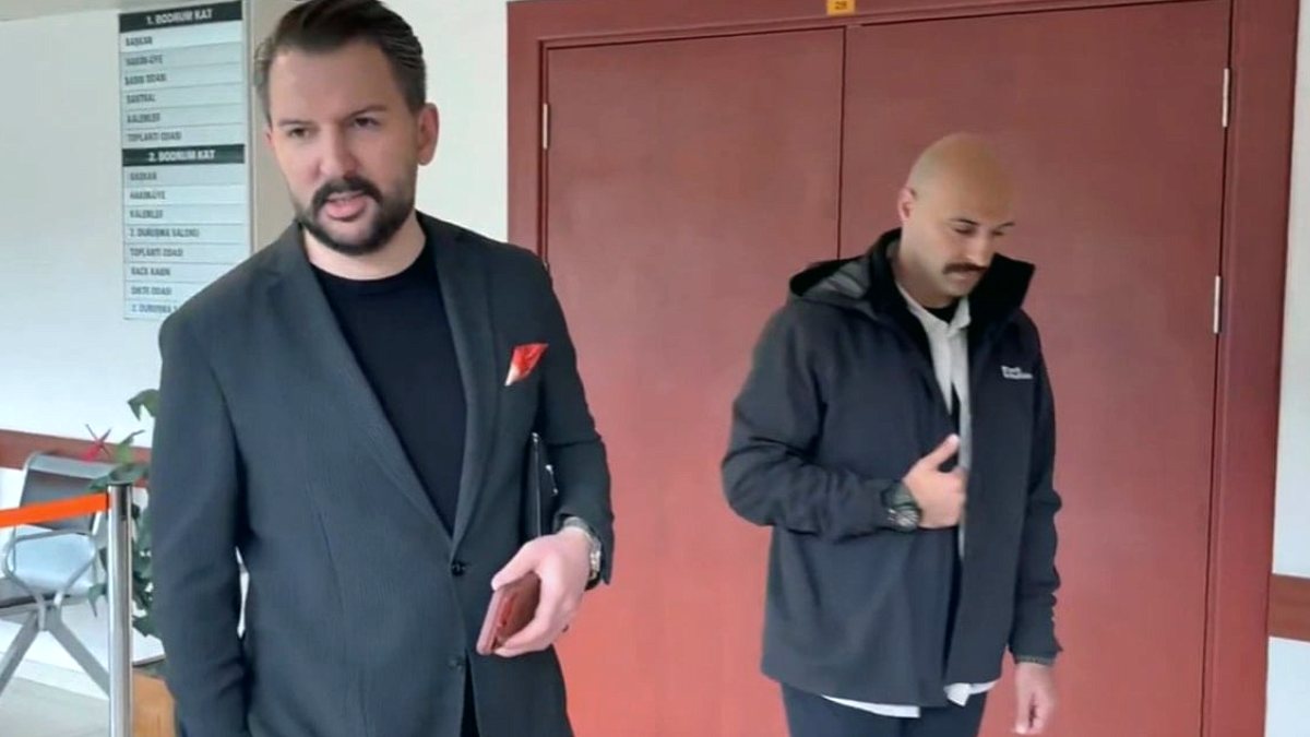 Başsavcıyla görüşme, çakarlı araç, özel koruma... İktidara yakın gazeteciye özel koridor kıyağı