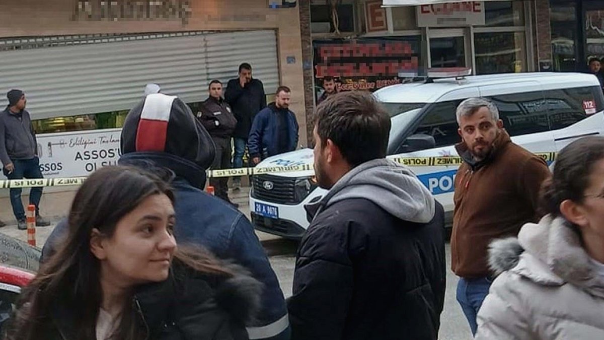 30 yıllık kuyumcu yüzlerce kilo altınla yurt dışına kaçtı! Mahalleli şokta