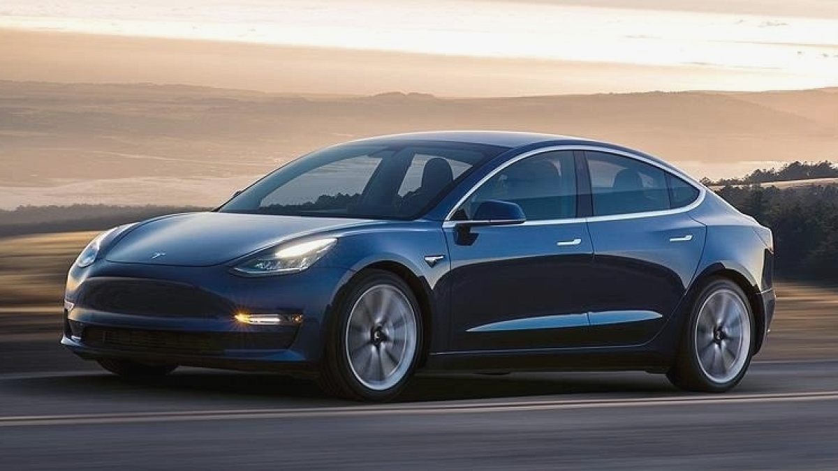 Tesla, Model Y dahil 219 bin aracını geri çağırdı: Kaza riskini artırıyor