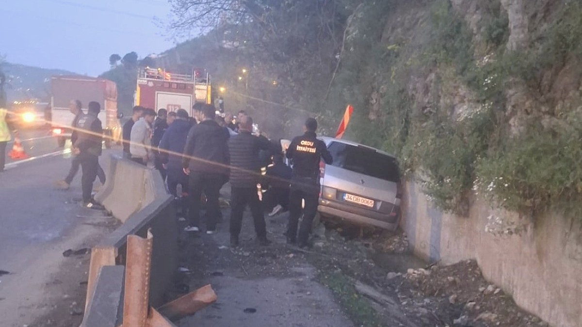 Polis memuru trafik kazasında hayatını kaybetti
