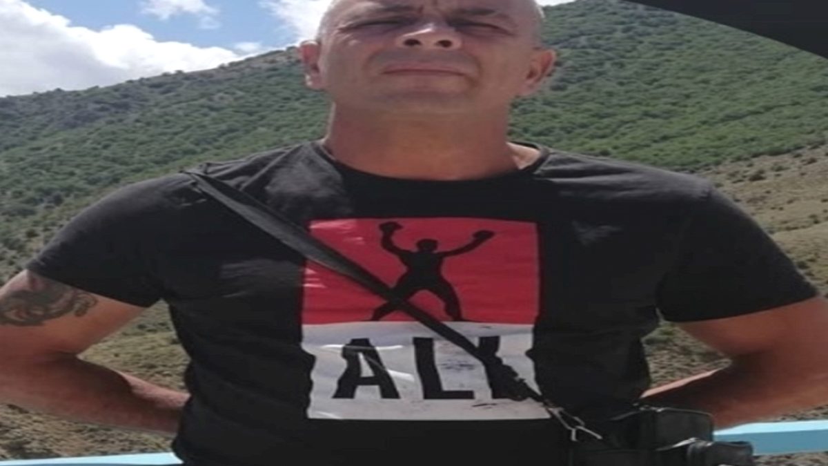 Boks antrenörü, evinde ölü bulundu