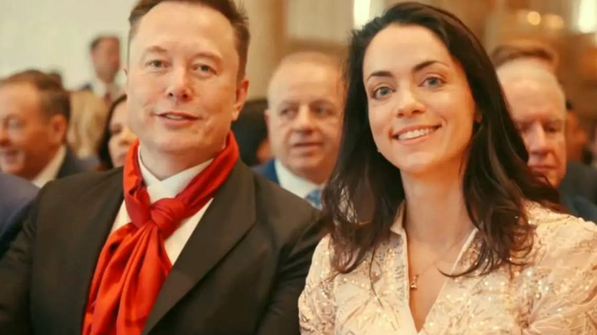 Elon Musk, rakibi olduğu şirketin yönetim kurulu üyesini hamile bırakmış