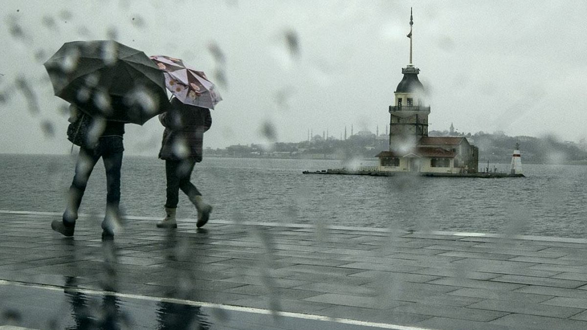 Güneşin sevinci kısa sürdü: AKOM İstanbul için saat verdi